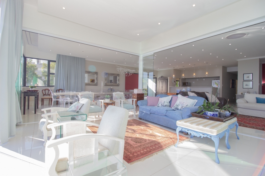 11 Bedroom Property for Sale in Camps Bay Western Cape